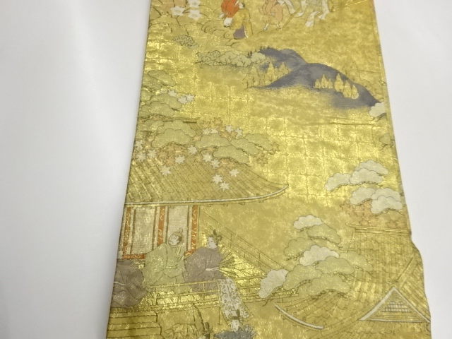  屋敷に時代人物・松・梅模様織出し丸帯